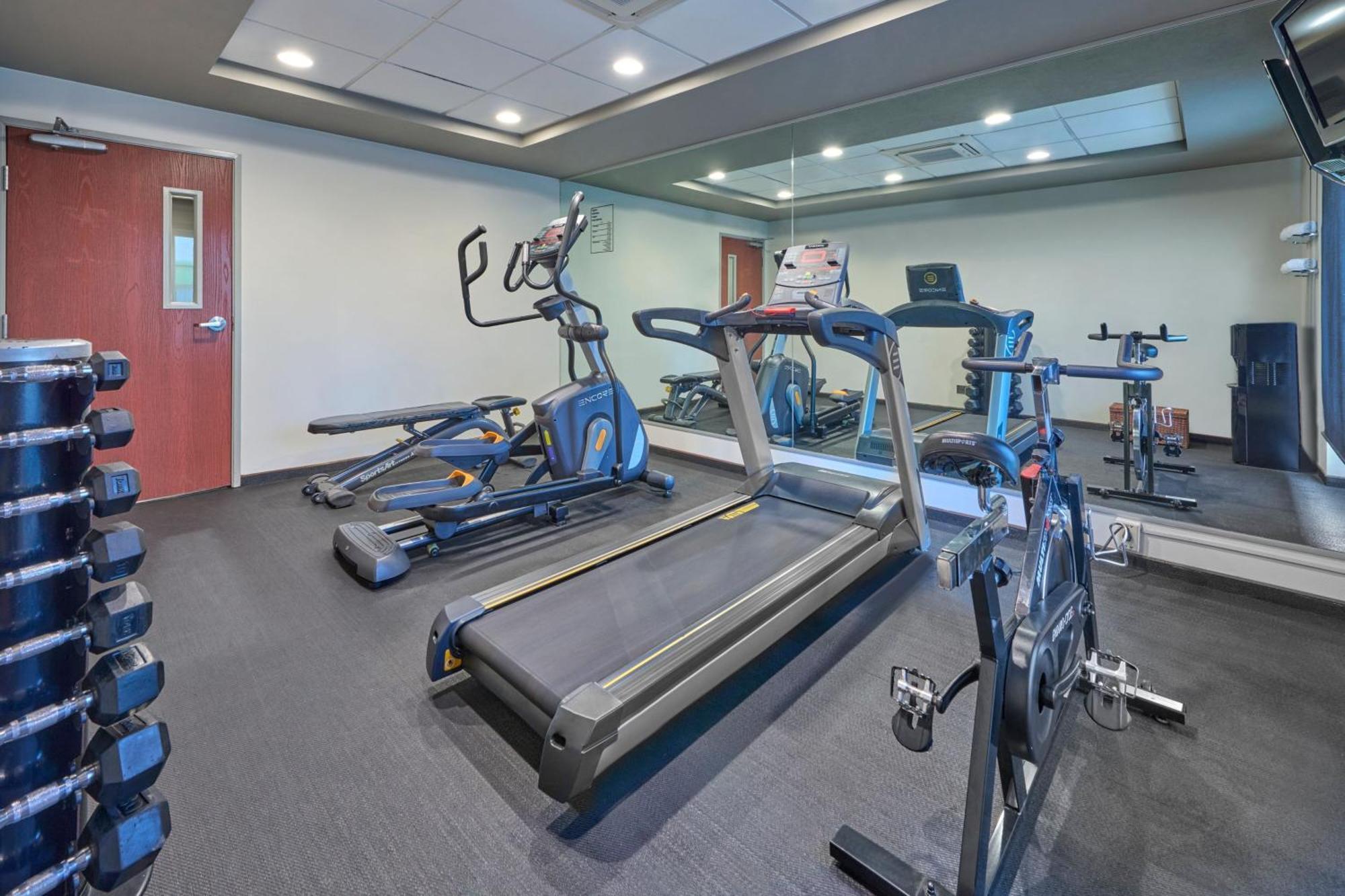 City Express By Marriott تولوكا المظهر الخارجي الصورة
