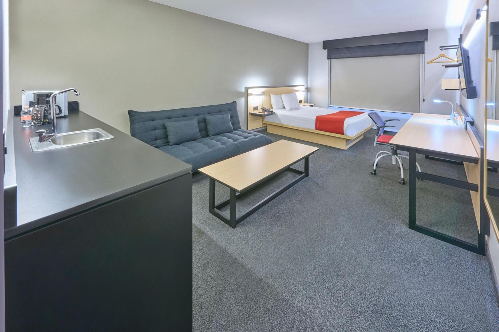 City Express By Marriott تولوكا المظهر الخارجي الصورة