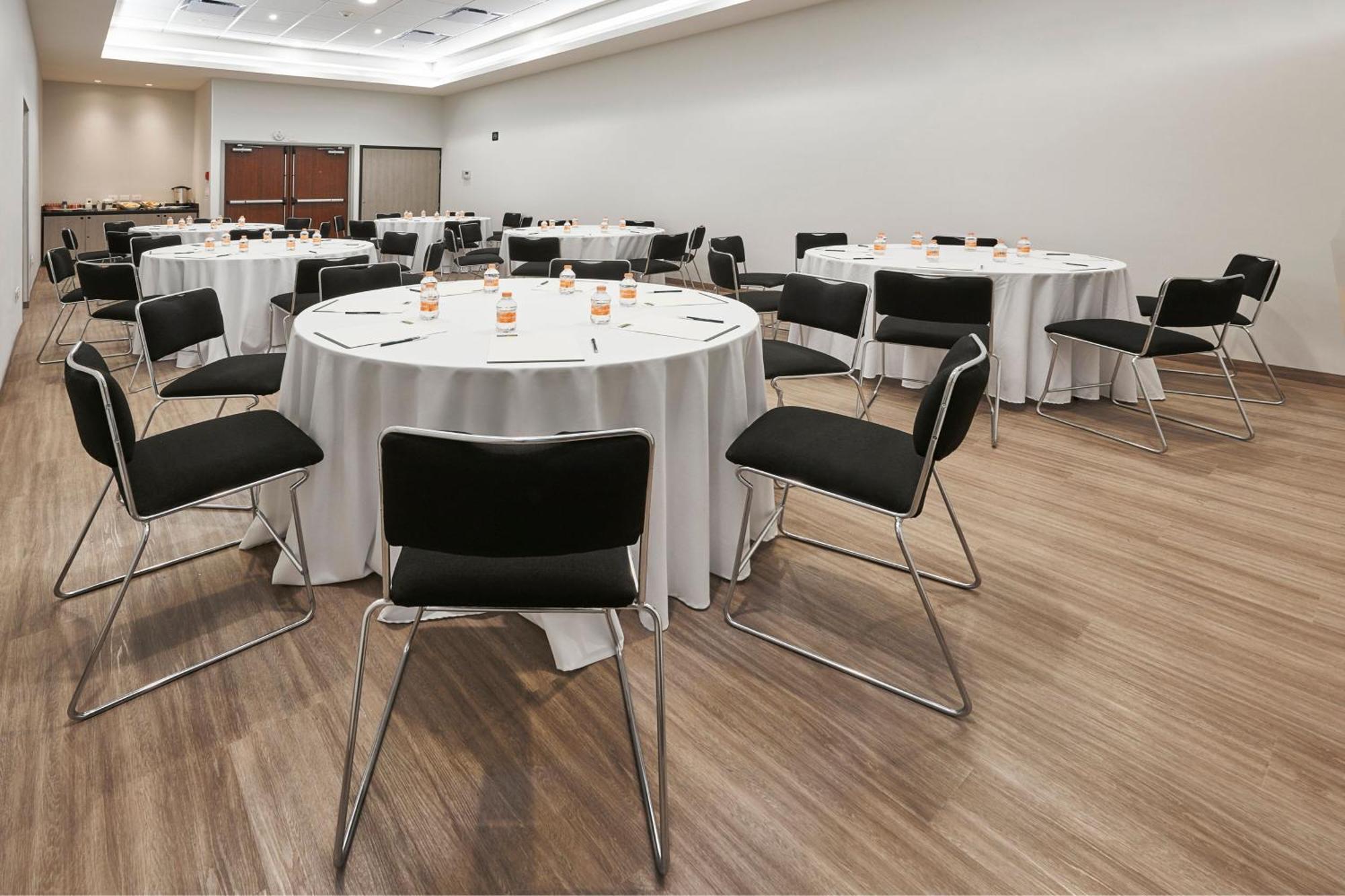 City Express By Marriott تولوكا المظهر الخارجي الصورة
